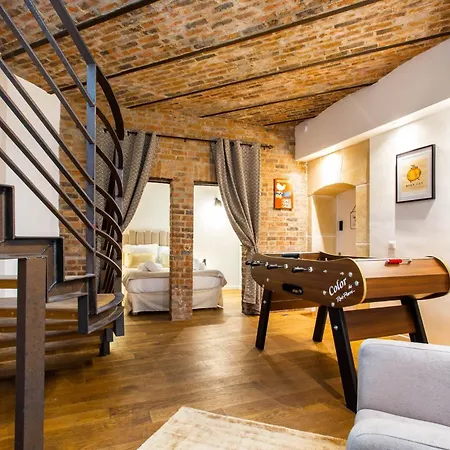 Authentic - 4br-10p - Moulin Rouge Paris